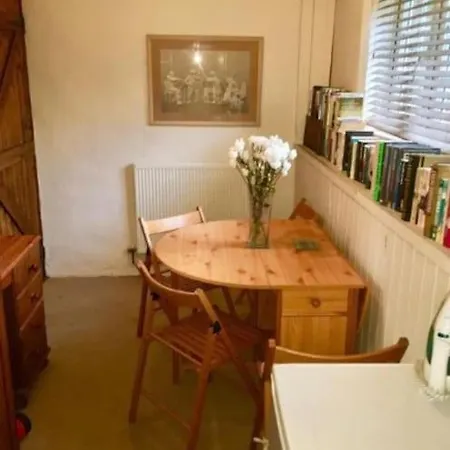 Apartment In Lovely Village Newquay  Exterior photo